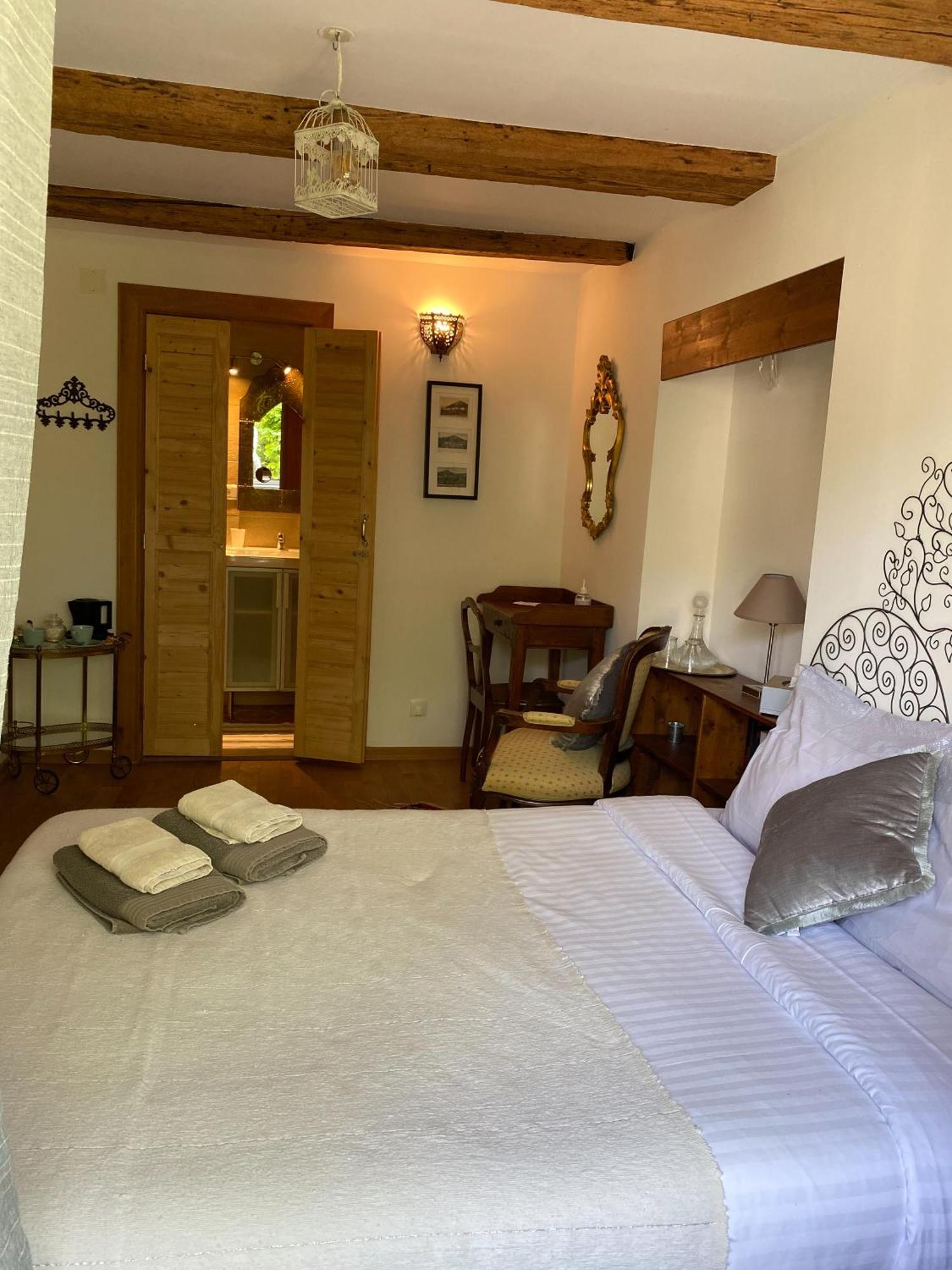 B&B De Charme La Maison Des 5 Temps Ferrette Szoba fotó