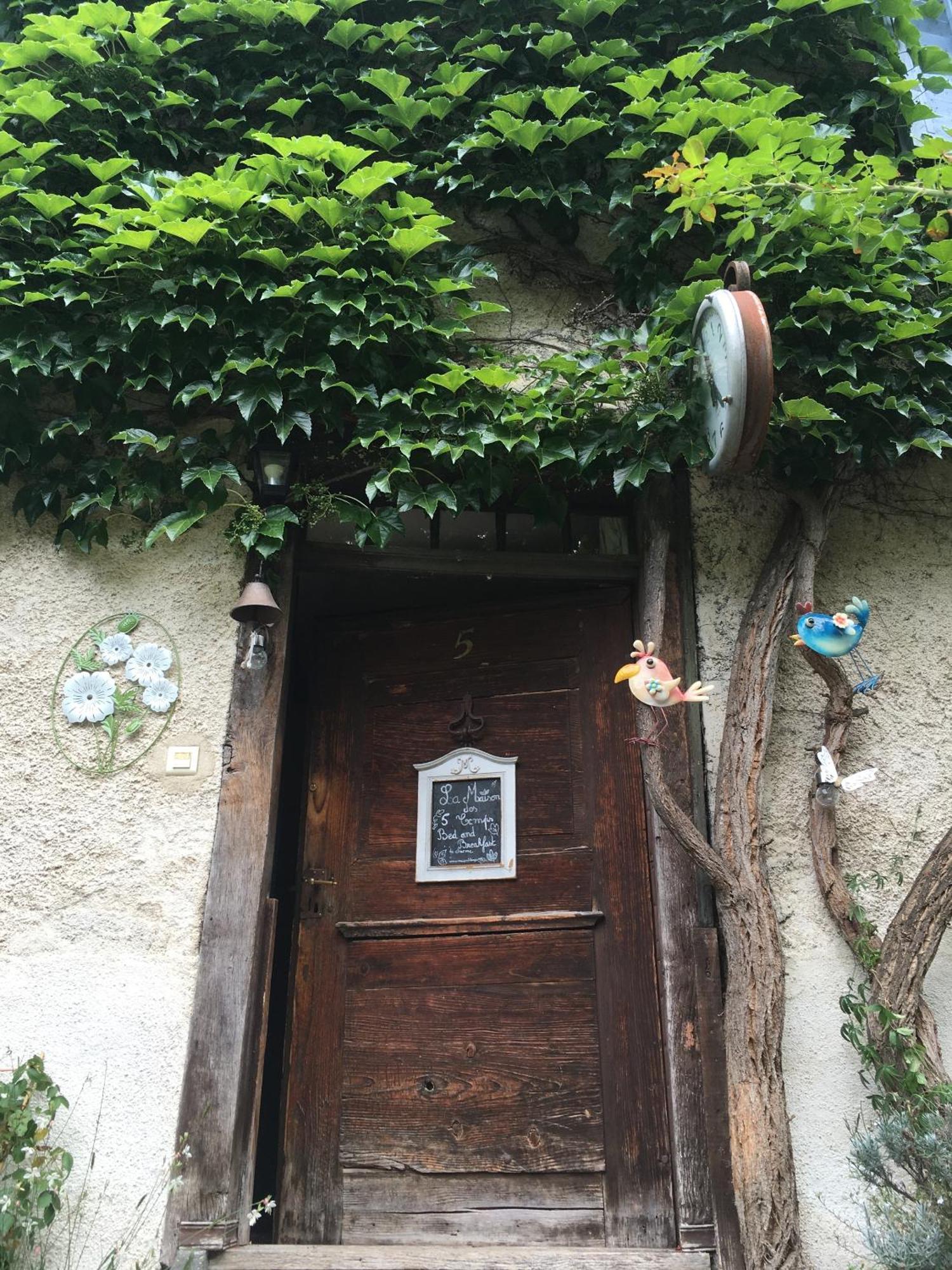 B&B De Charme La Maison Des 5 Temps Ferrette Szoba fotó